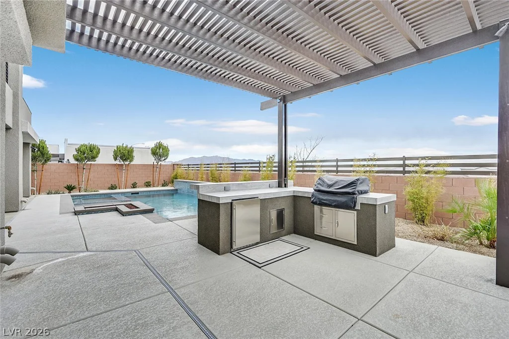 4008 Desert Trace, Las Vegas, NV 89129