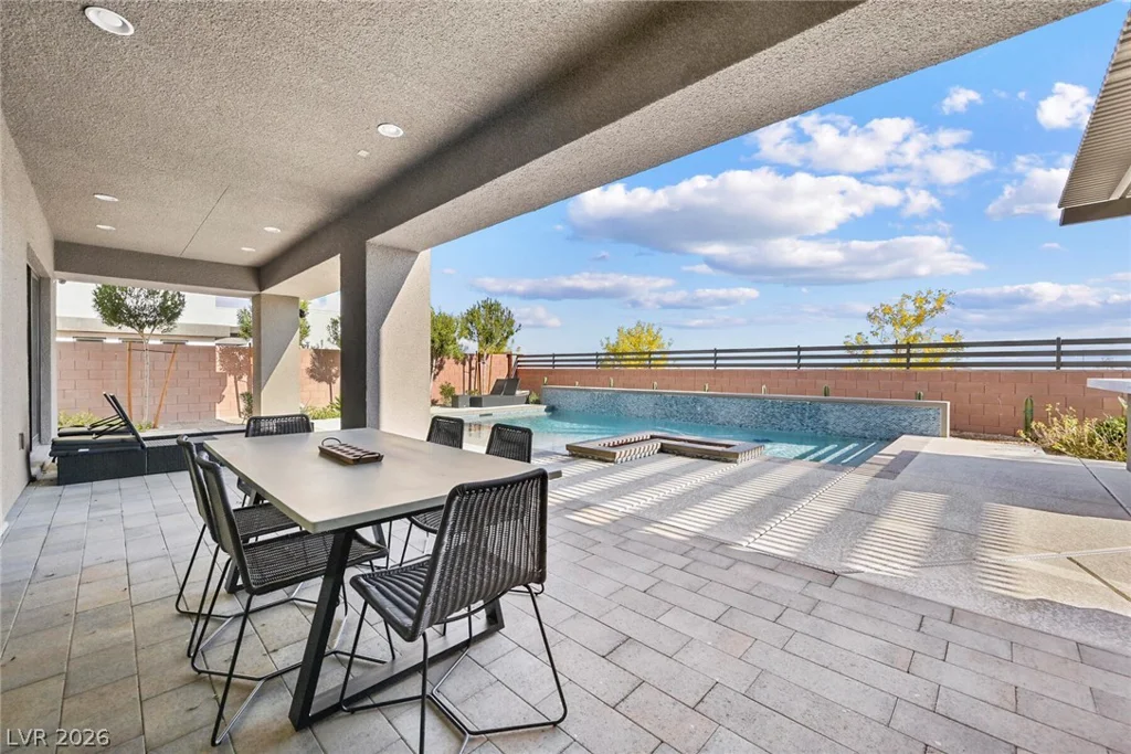 4008 Desert Trace, Las Vegas, NV 89129
