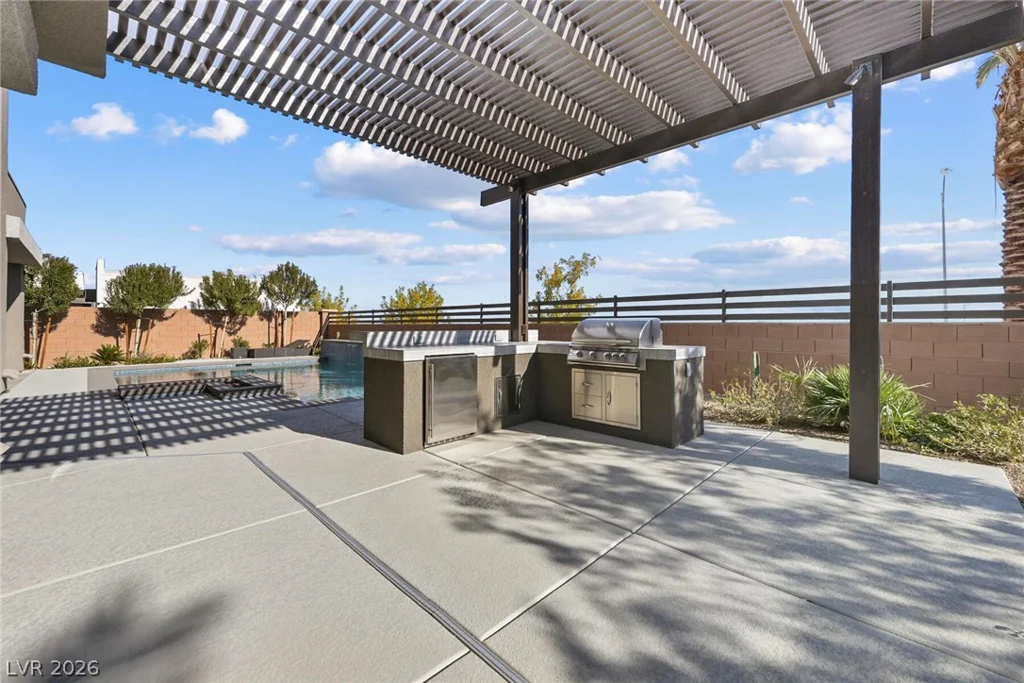 4008 Desert Trace, Las Vegas, NV 89129