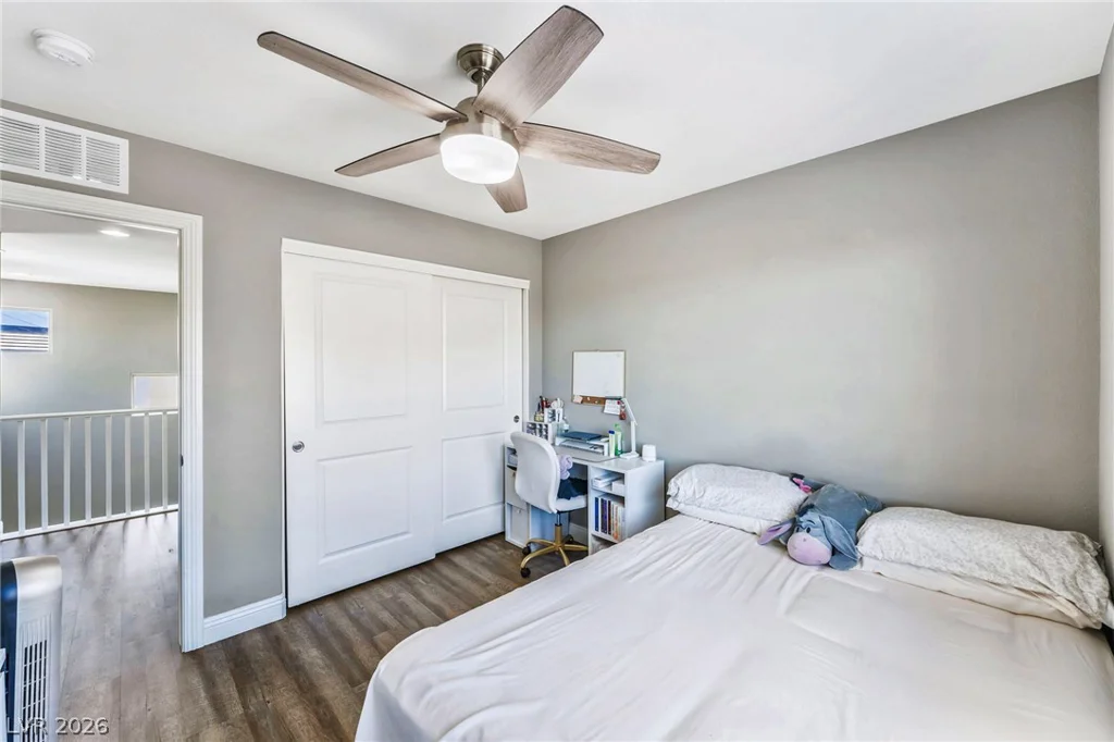 5981 Smith Valley, Las Vegas, NV 89148