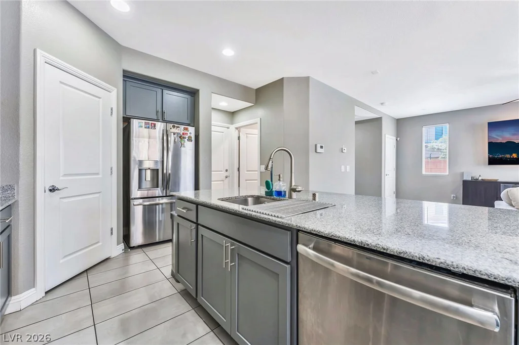 5981 Smith Valley, Las Vegas, NV 89148