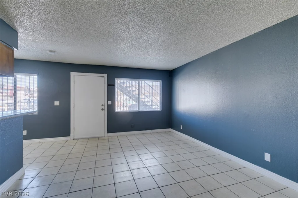 1641 Lamont, Las Vegas, NV 89115