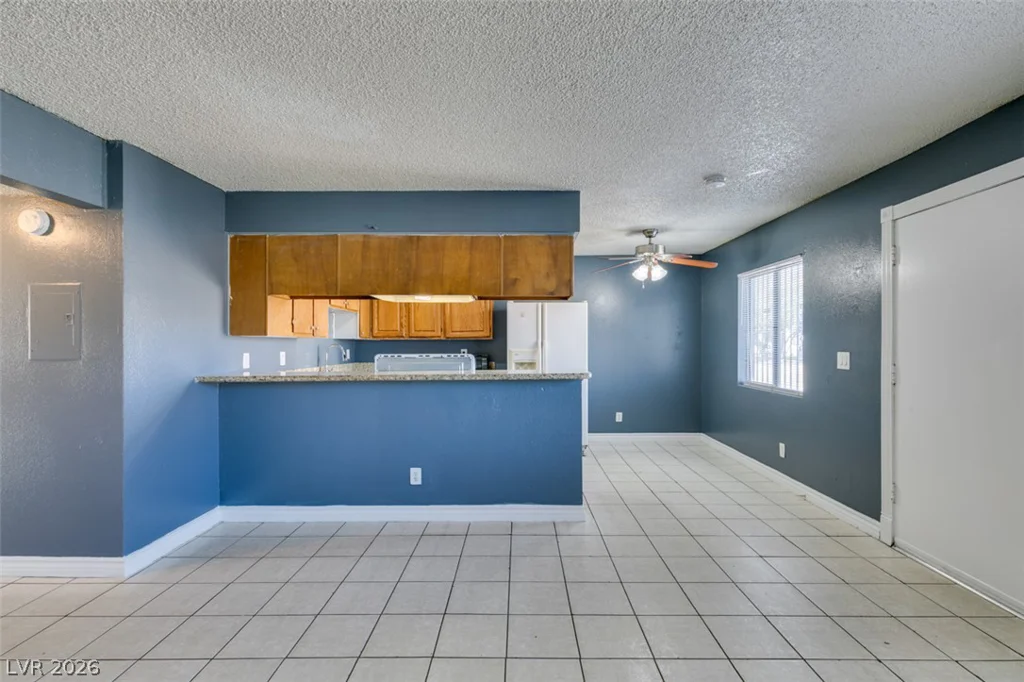 1641 Lamont, Las Vegas, NV 89115