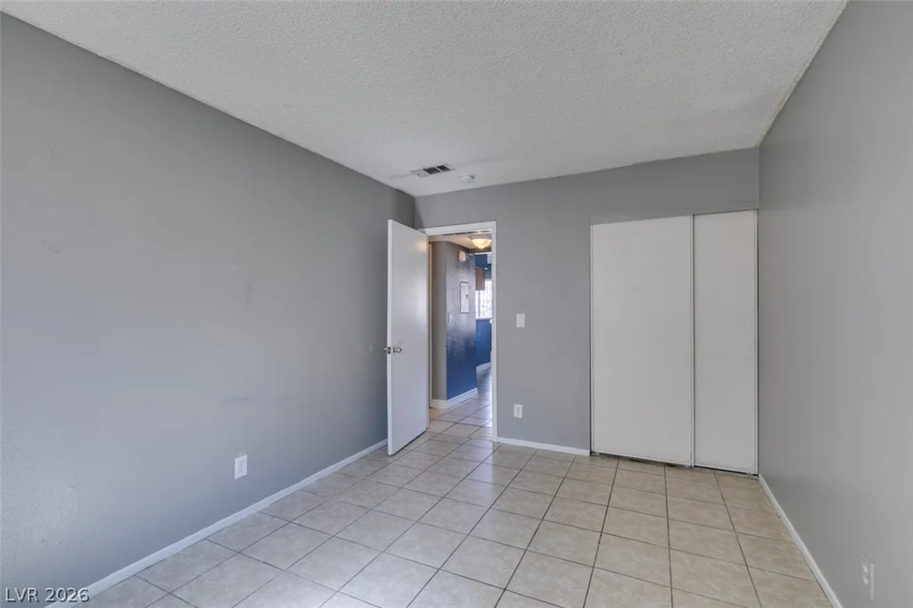 1641 Lamont, Las Vegas, NV 89115