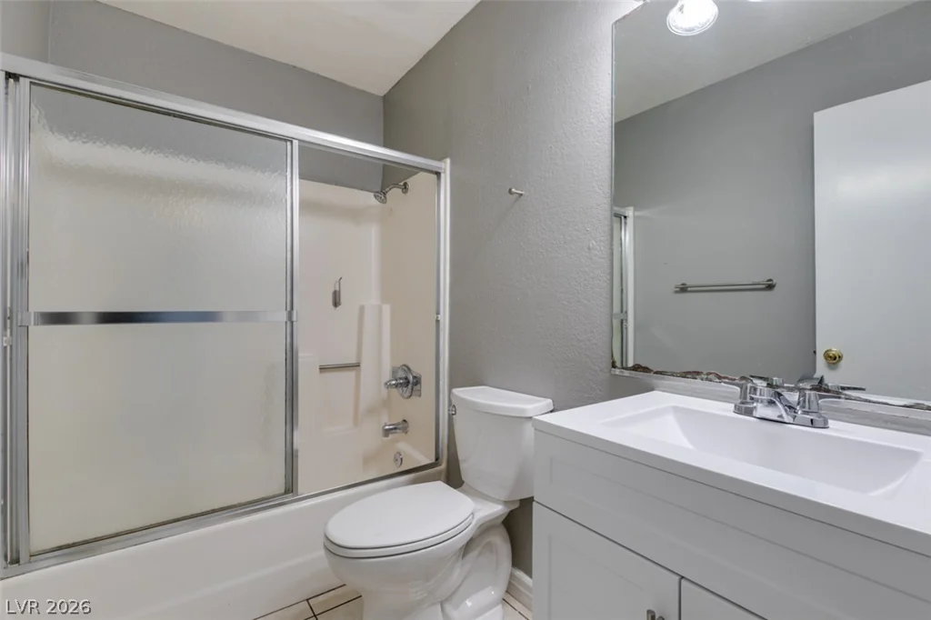 1641 Lamont, Las Vegas, NV 89115