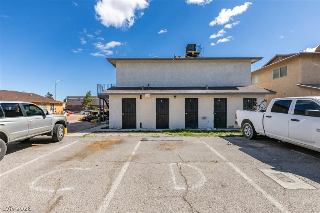 1641 Lamont, Las Vegas, NV 89115