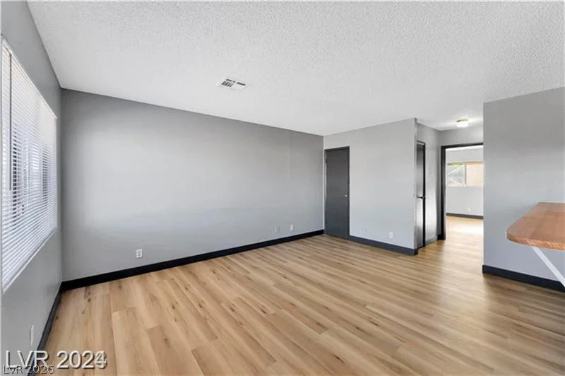 1641 Lamont, Las Vegas, NV 89115