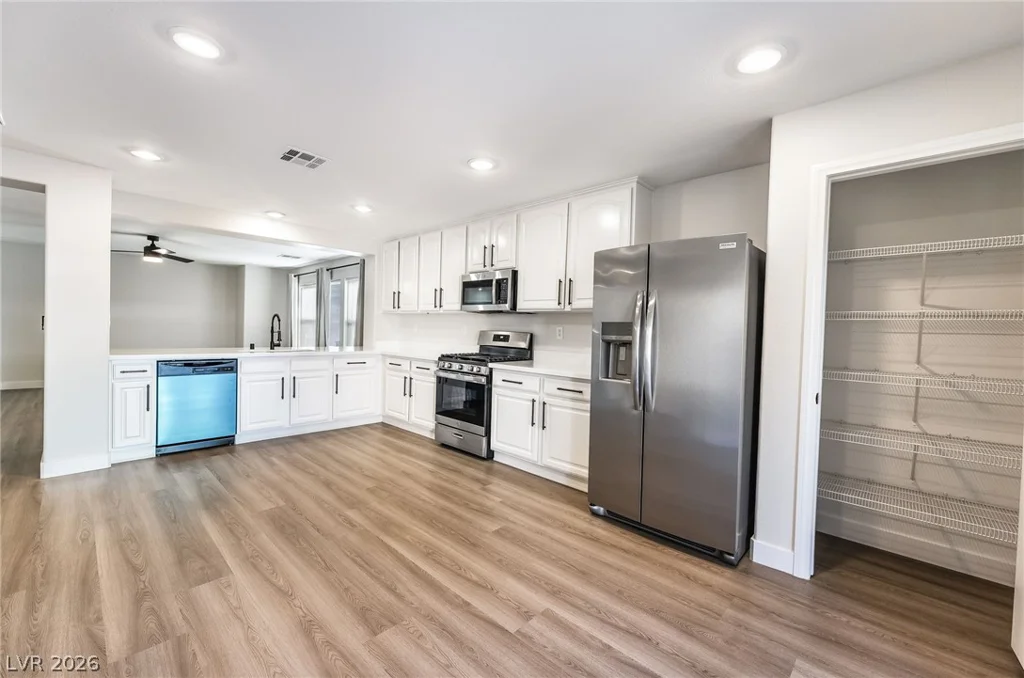 11602 Andorra, Las Vegas, NV 89183