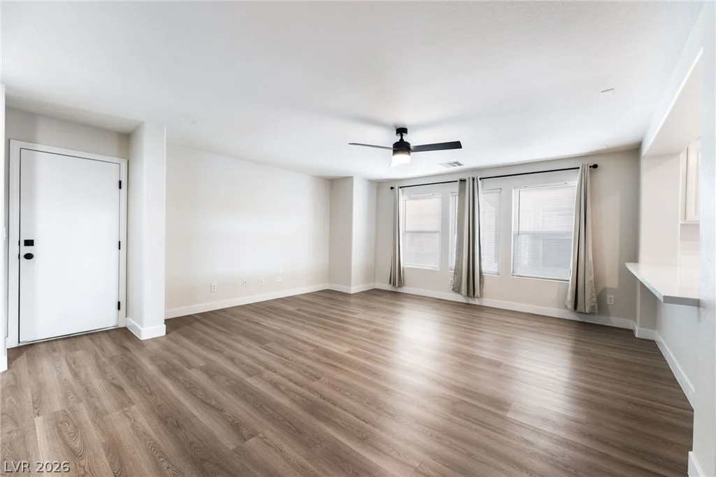 11602 Andorra, Las Vegas, NV 89183
