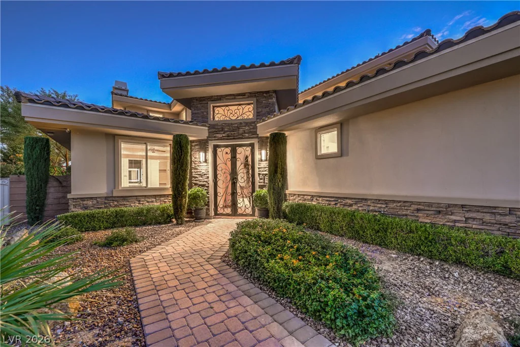 9727 Dream Brook, Las Vegas, NV 89149