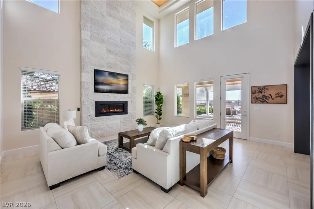 9727 Dream Brook, Las Vegas, NV 89149