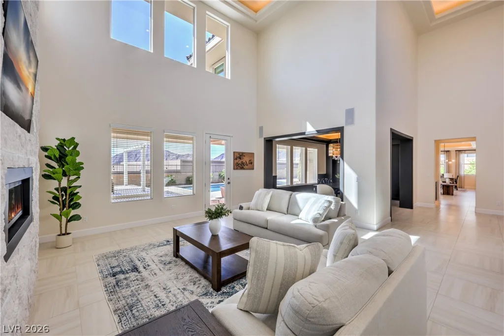 9727 Dream Brook, Las Vegas, NV 89149