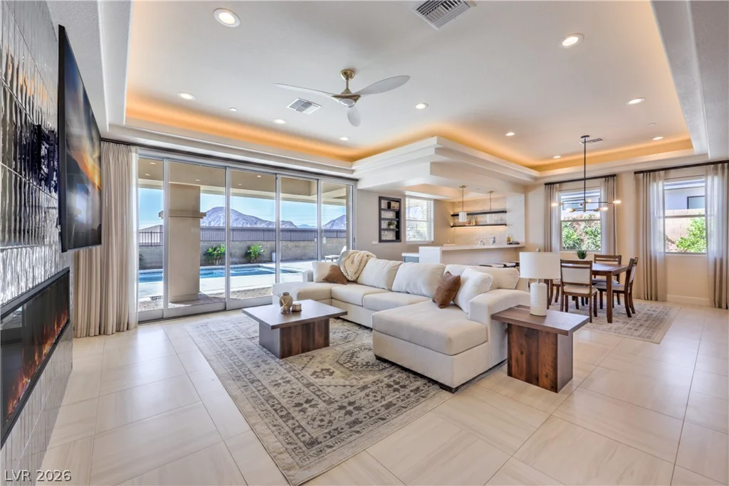 9727 Dream Brook, Las Vegas, NV 89149