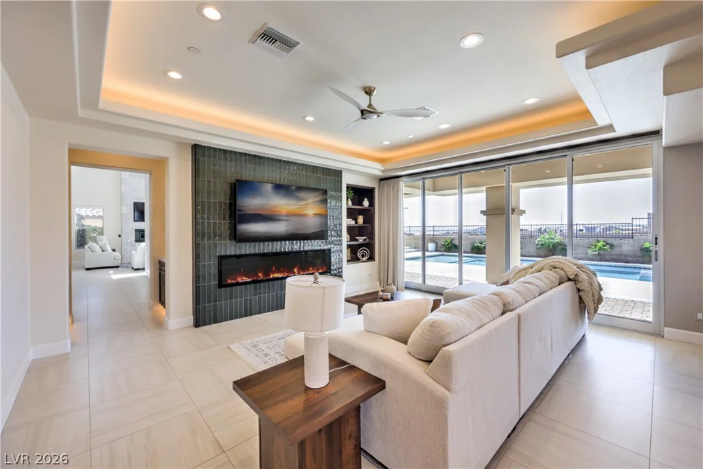 9727 Dream Brook, Las Vegas, NV 89149