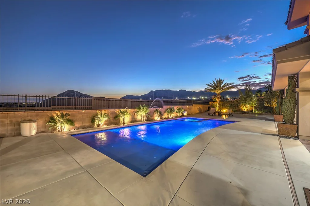 9727 Dream Brook, Las Vegas, NV 89149