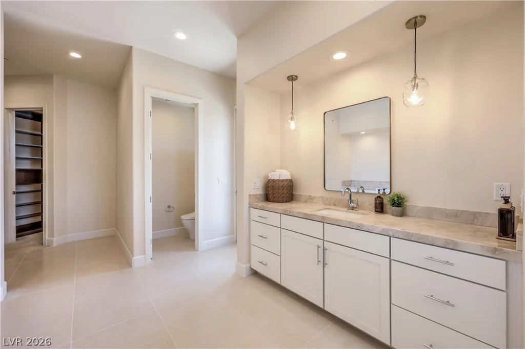 9727 Dream Brook, Las Vegas, NV 89149