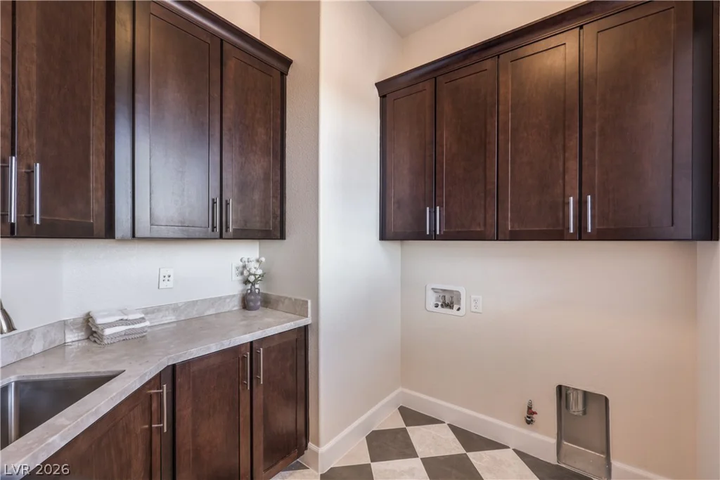 9727 Dream Brook, Las Vegas, NV 89149