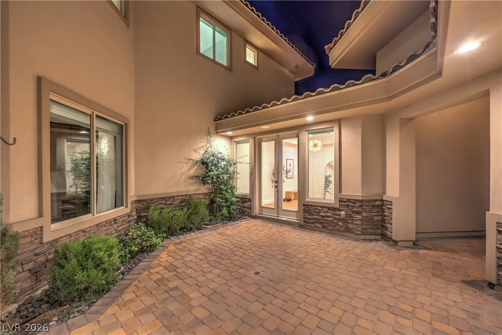 9727 Dream Brook, Las Vegas, NV 89149