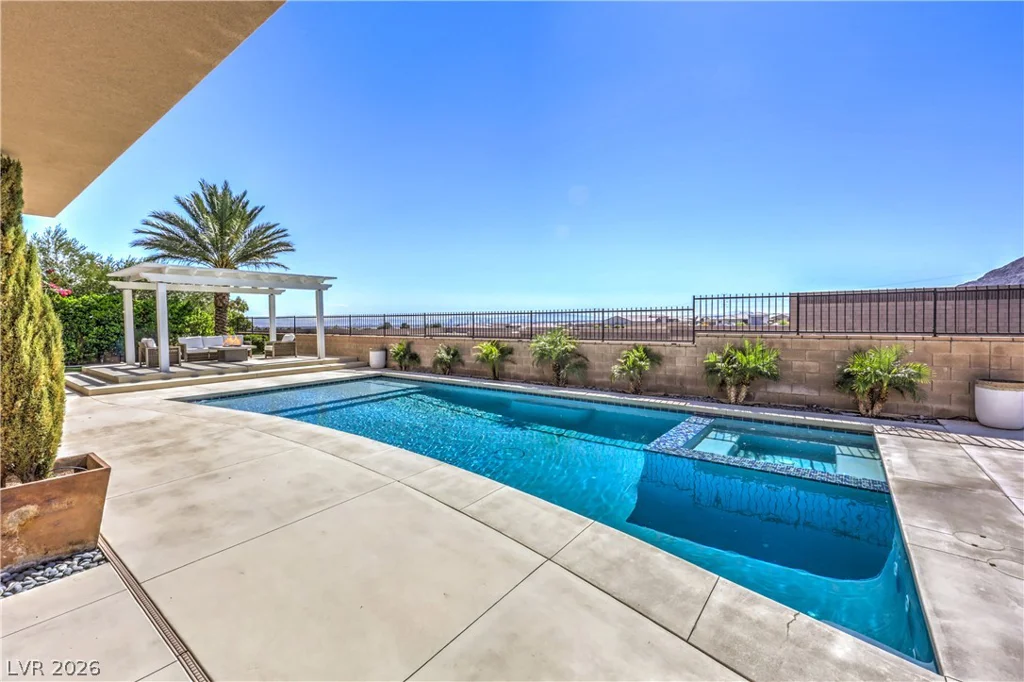 9727 Dream Brook, Las Vegas, NV 89149