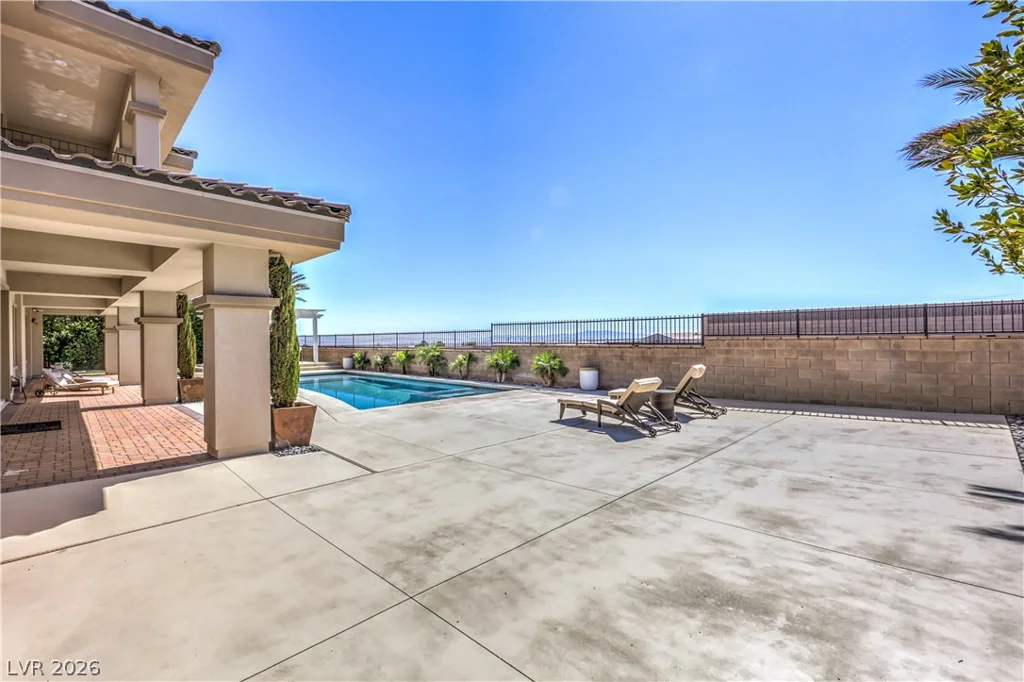 9727 Dream Brook, Las Vegas, NV 89149