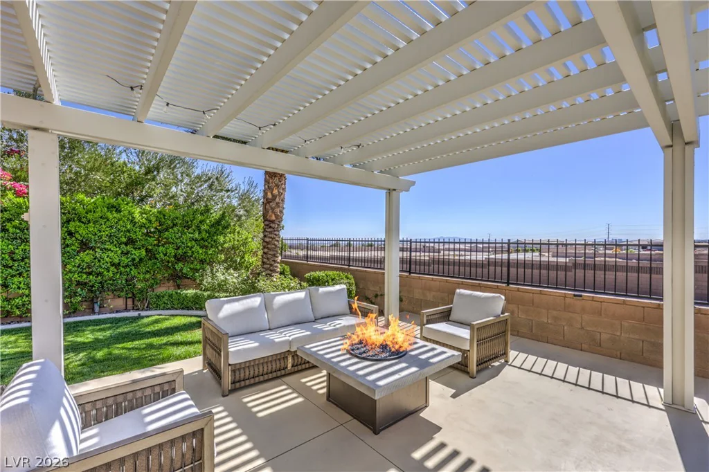 9727 Dream Brook, Las Vegas, NV 89149