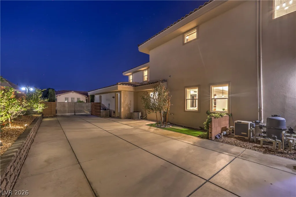 9727 Dream Brook, Las Vegas, NV 89149