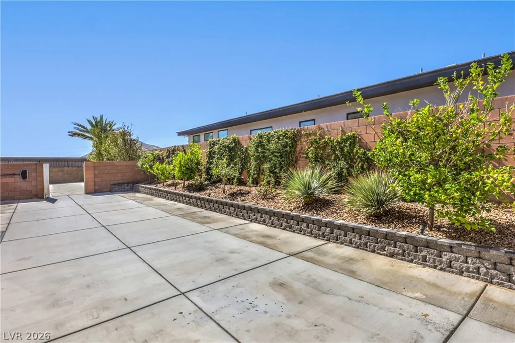 9727 Dream Brook, Las Vegas, NV 89149