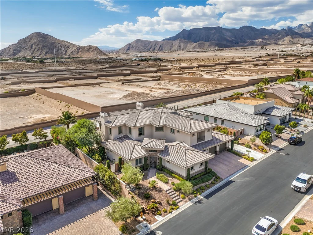 9727 Dream Brook, Las Vegas, NV 89149
