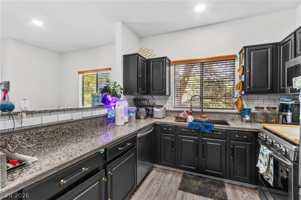 5250 Rainbow, Las Vegas, NV 89118