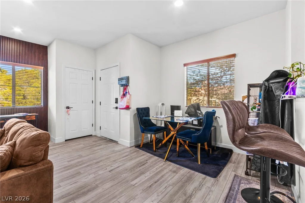 5250 Rainbow, Las Vegas, NV 89118