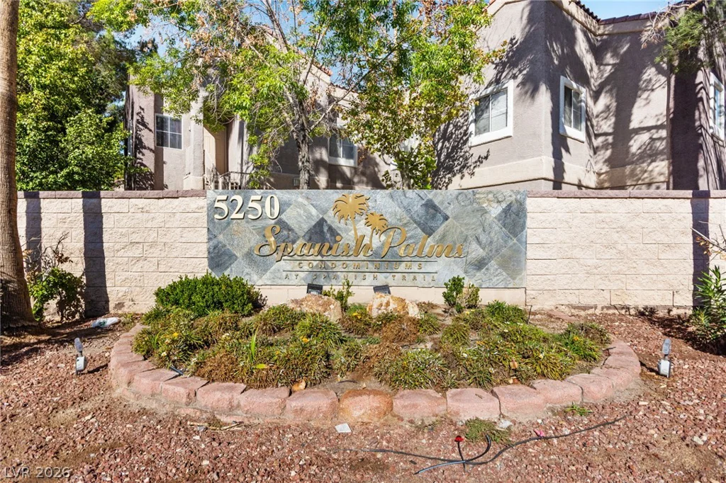 5250 Rainbow, Las Vegas, NV 89118