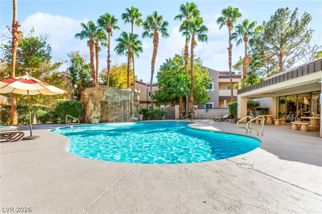 5250 Rainbow, Las Vegas, NV 89118