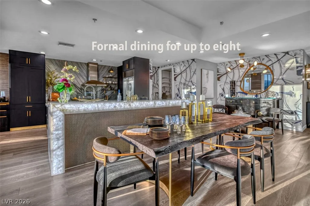 4525 Dean Martin, Las Vegas, NV 89103