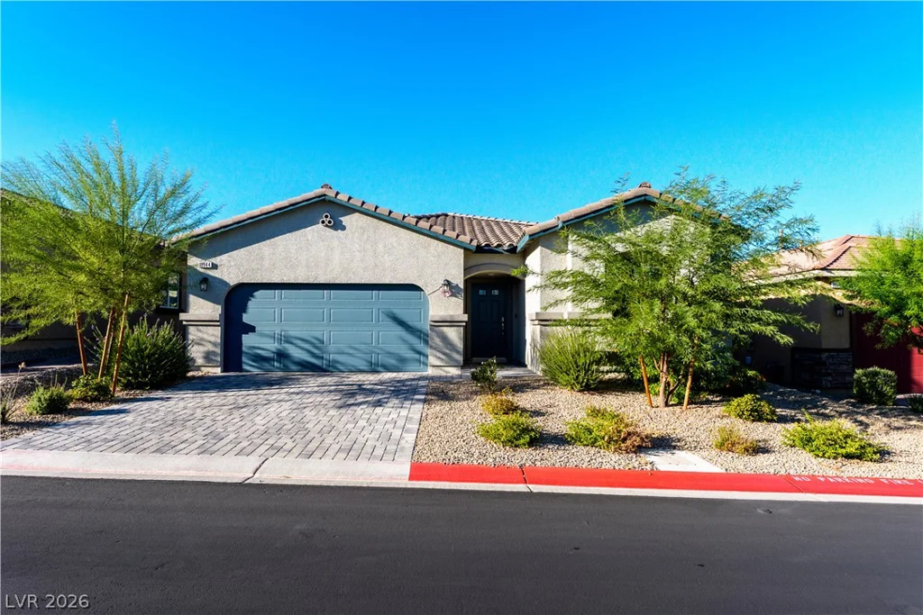 10944 Stone Crossing, Las Vegas, NV 89166