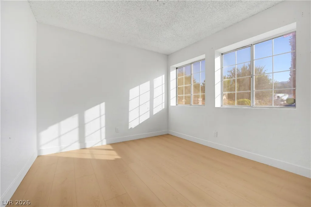 1821 Christy, Las Vegas, NV 89142