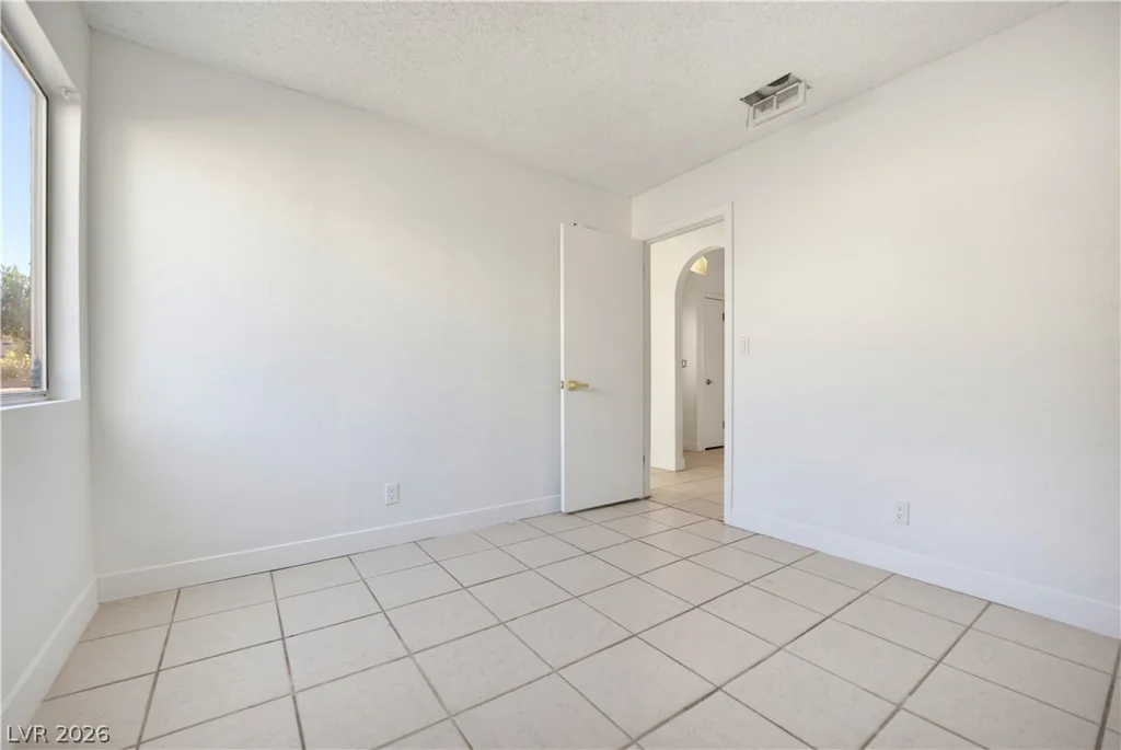 1821 Christy, Las Vegas, NV 89142