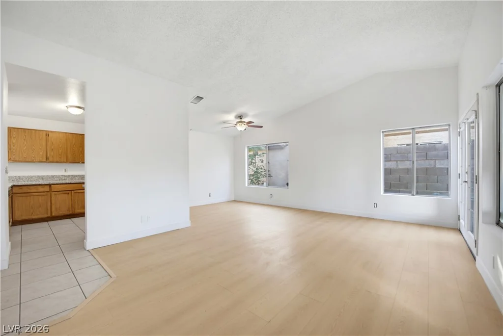 1821 Christy, Las Vegas, NV 89142