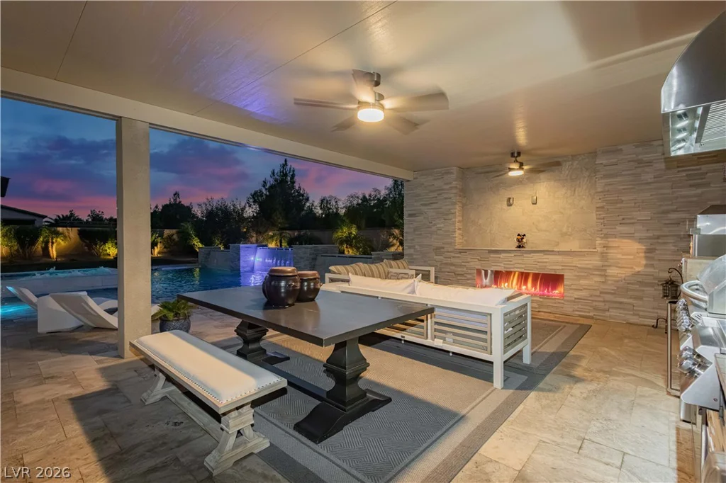 7009 Connor Cove, Las Vegas, NV 89118