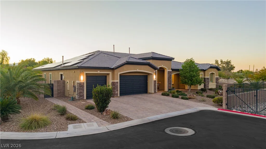 7009 Connor Cove, Las Vegas, NV 89118
