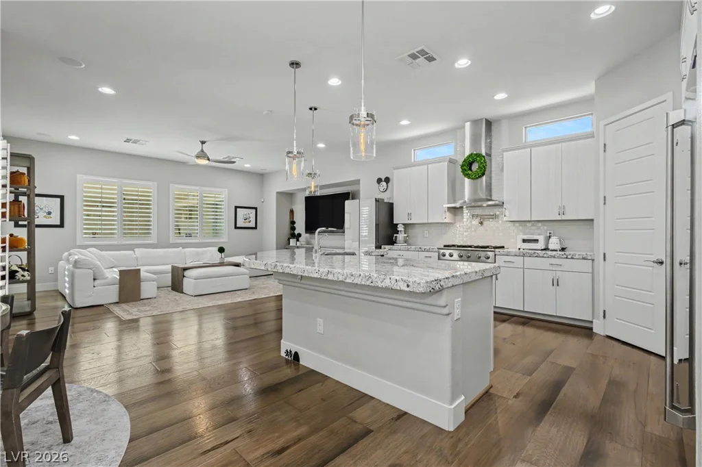 7009 Connor Cove, Las Vegas, NV 89118