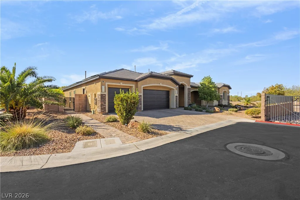 7009 Connor Cove, Las Vegas, NV 89118