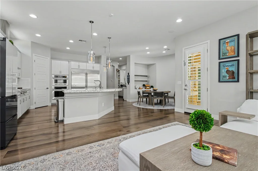 7009 Connor Cove, Las Vegas, NV 89118