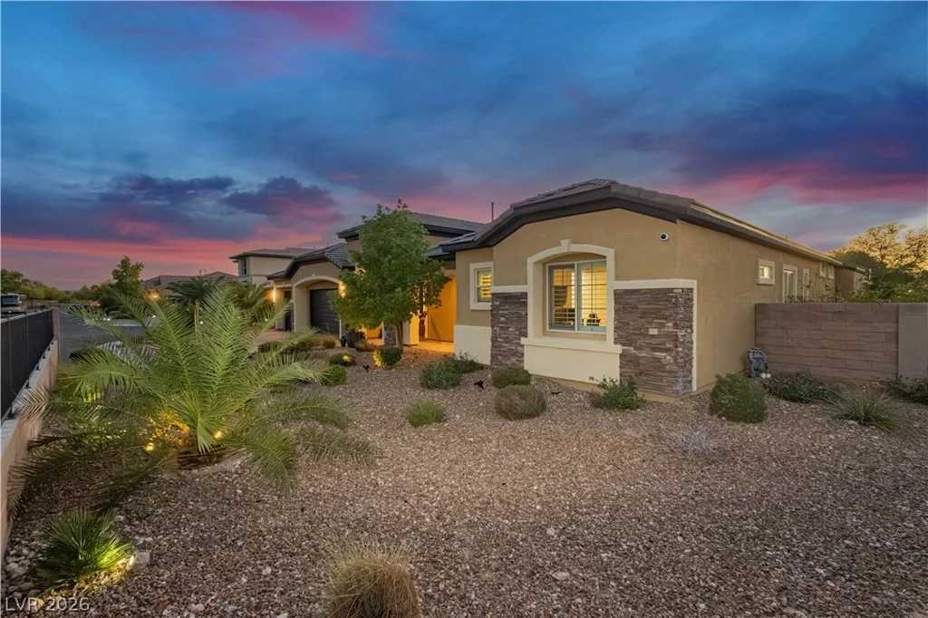 7009 Connor Cove, Las Vegas, NV 89118