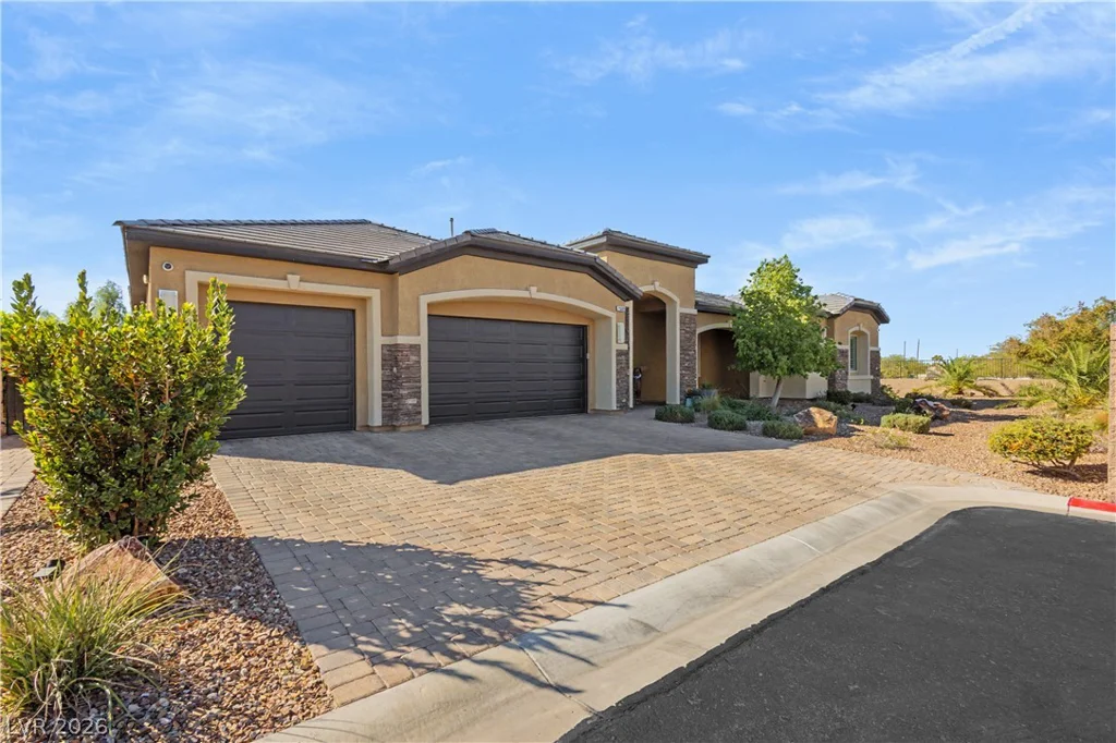 7009 Connor Cove, Las Vegas, NV 89118