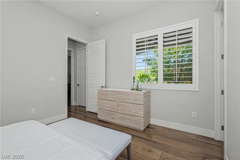 7009 Connor Cove, Las Vegas, NV 89118