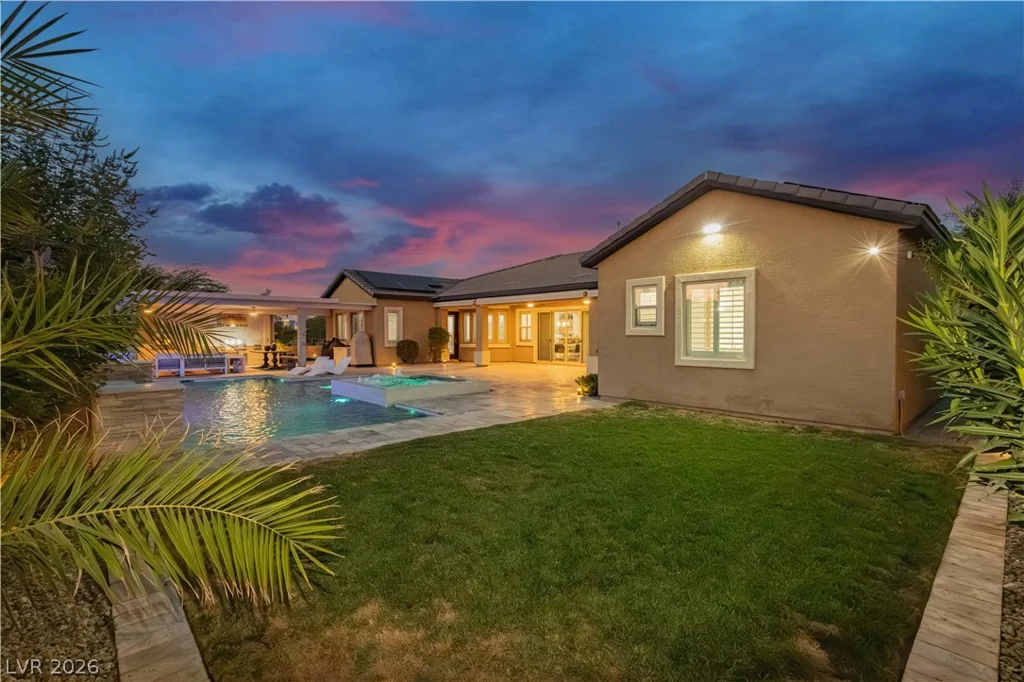 7009 Connor Cove, Las Vegas, NV 89118