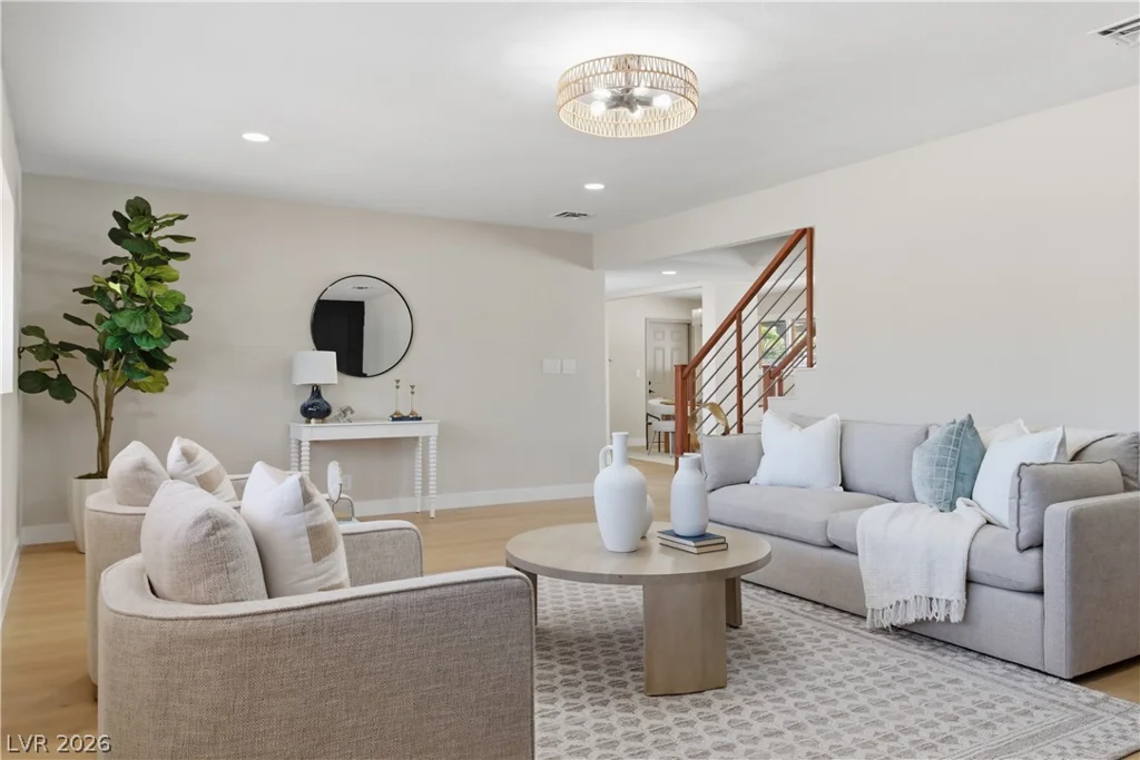 2000 Westlund, Las Vegas, NV 89102