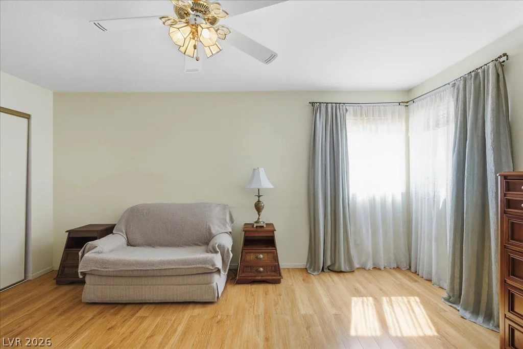 2333 Dexter Cabin, Las Vegas, NV 89128
