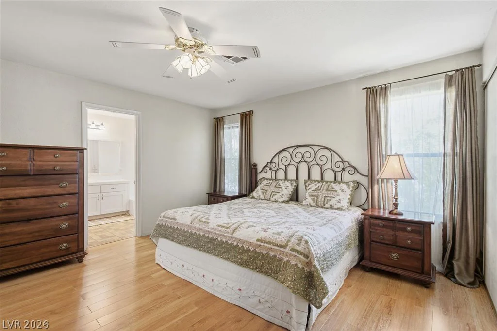2333 Dexter Cabin, Las Vegas, NV 89128