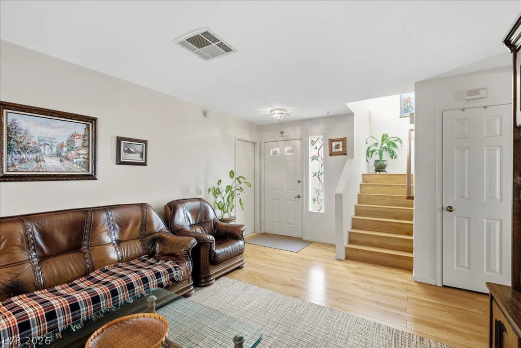 2333 Dexter Cabin, Las Vegas, NV 89128